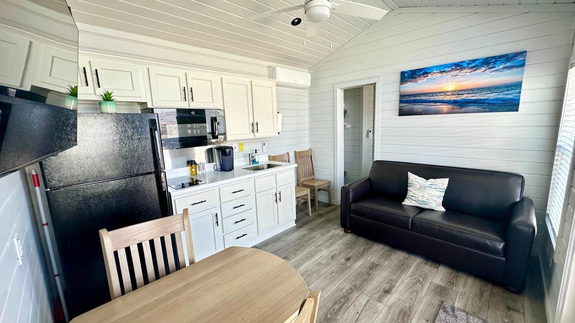 Bolivar Peninsula Bayfront Bliss & Great Fishing -Water Views & Beach Nearby מראה חיצוני תמונה